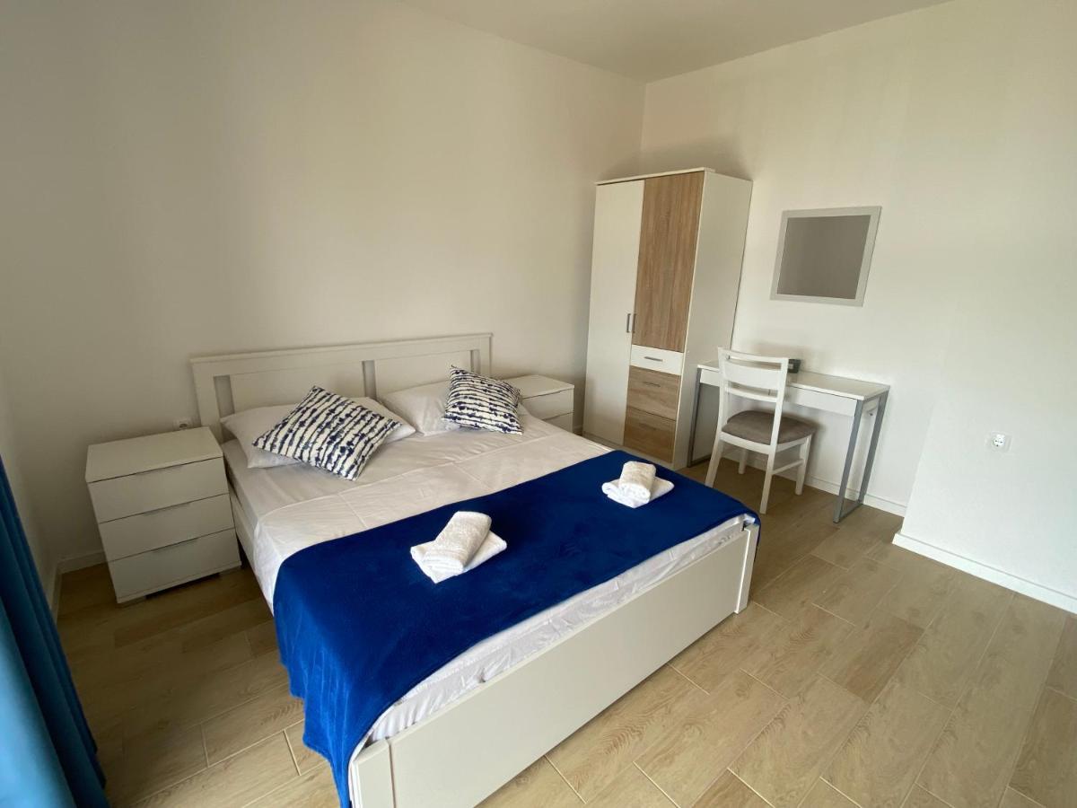 Apartmani Solis Sveti Petar  Eksteriør bilde