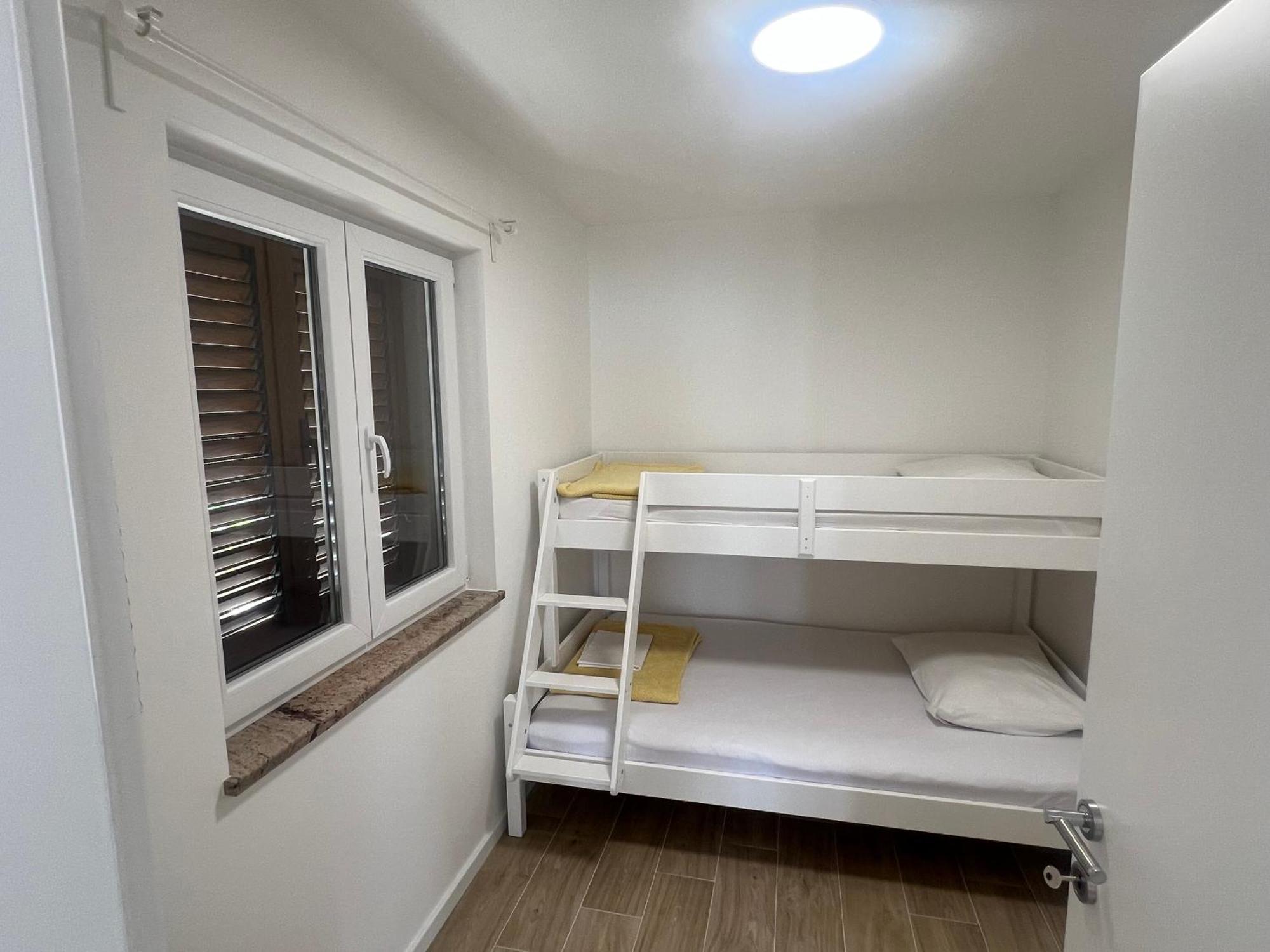 Apartmani Solis Sveti Petar  Eksteriør bilde